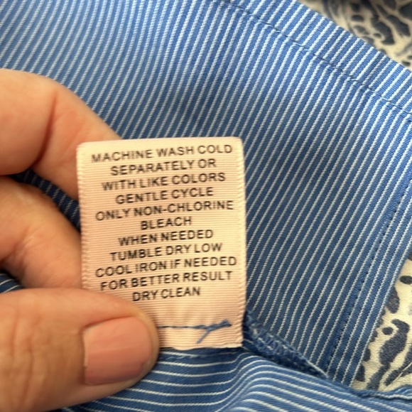 Philosophy Blouse - Picture 6 of 6